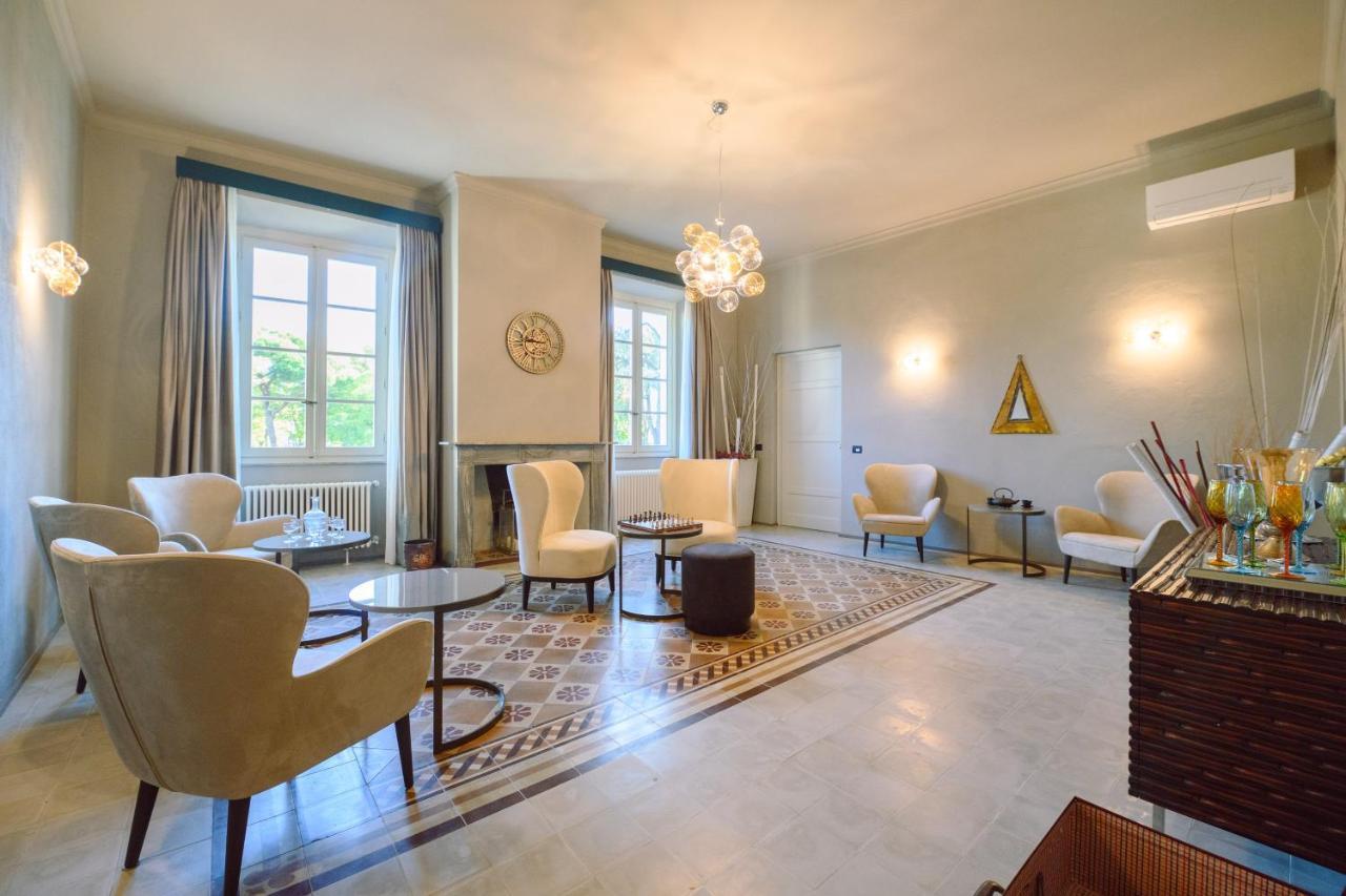Palazzo Froussard B&B And Living Lucca Exterior foto