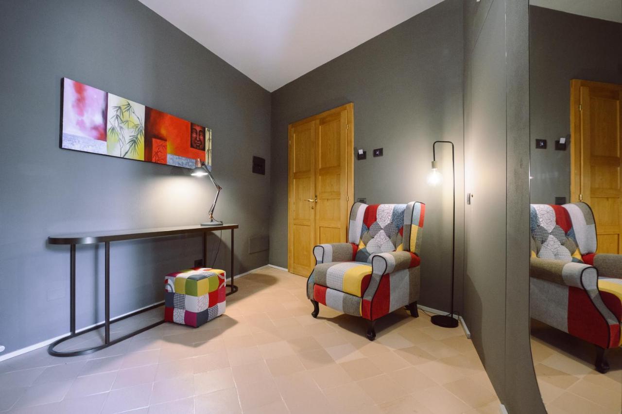 Palazzo Froussard B&B And Living Lucca Exterior foto